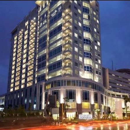 Two Bedroom Apartment At El Royale Hotel Бандунг Экстерьер фото